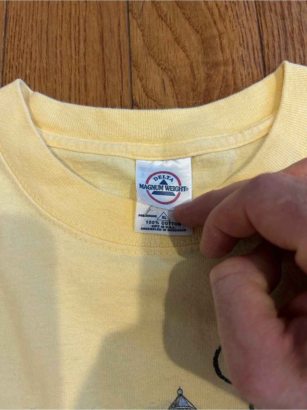 Chesapeake Bay Lighthouses T-Shirt Mens XL Yellow 100% Cotton Graphic Tee - Picture 6 of 11